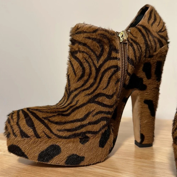 Jerome C. Rousseau $895 calf hair leather box heel ankle boots - Picture 2 of 5